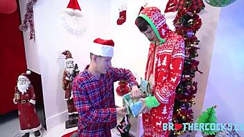 Dakota Lovell's Christmas wish comes true with a huge cock