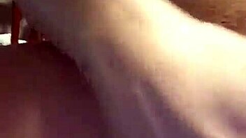 i watch this woman masturbatin' her pussy outdoor with small tits and big ass