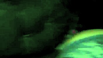 Snooks showing off before going on a date with her bf... oops, I mean boyfriend!