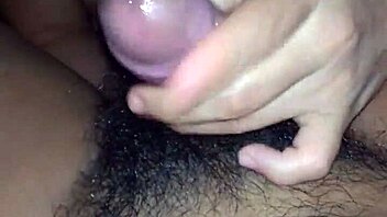 Amateur couple enjoys sensual massage and oral sex