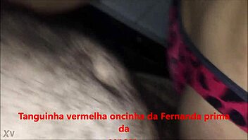 Cdzinha Limasp performs in cinema with red outfit