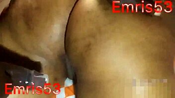 I, uh, need ya to pound me hard til I squirt, ya know!