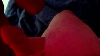 Petite Colombian girl gives oral sex before straddling