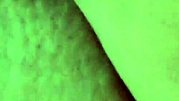 Hej, nezbedná učiteľka, chceš si dupnúť so študentom až do konca?