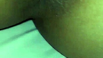 Tak tahan badan teen Vietnam 18+ Em yang menarik