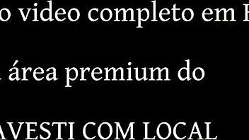 Момче за първи път с невероятна транс красавица