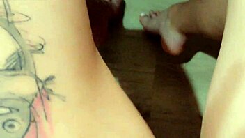 She Knows She Has A Tasty Cock 😏