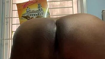 Gay fuck with a surprising twist in tight ass action