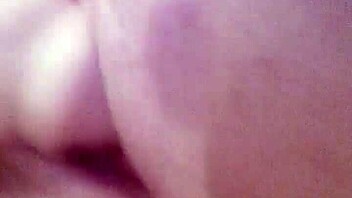 Sexy Latina Milf Masturbates Her Wet Ass Passionately.