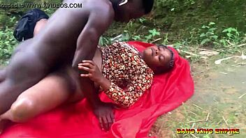 my african ex-gf pays me with rough village road sex... damn