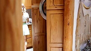 Pretty Keisha Grey Sucking Hard