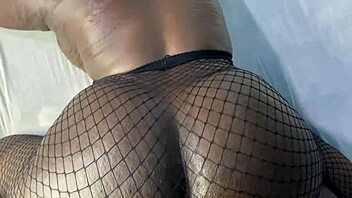 African boyfriend's summer break anal adventure with cumshot