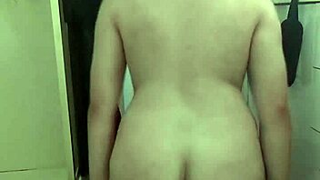 I playin my huge bad dragon xl dildo solo