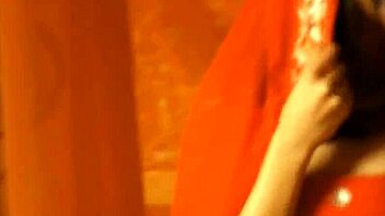 i watch the rose of india perform a sensual striptease