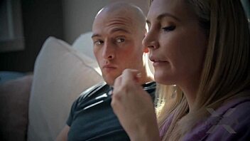 Hey, peek at 'The Other Woman' on Missax com now!