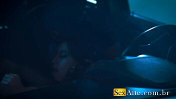 Zarah Santti Gets Monster Cock In Car Sex With Gaping Ass