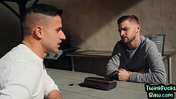 Bottom twunk asks, 'bareback me outdoor with your cock?'