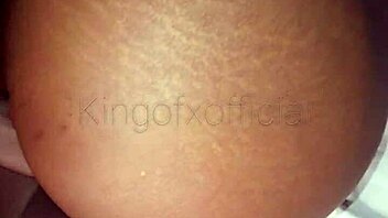 ملء كس مبتدئة كريمي واستمرار النيك بقوة