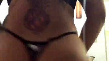 Sensual dancer shows off her curves in a steamy recording
