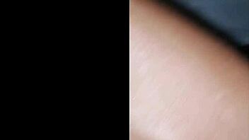 G gives his flirty gatita Halsey the wildest ride of her life for being so playful. Watch their intense connection unfold.