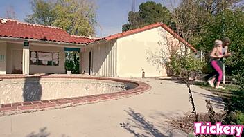 Kali Roses Gets Fucked During Birdbox!