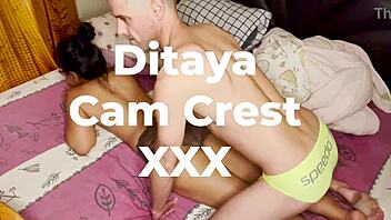Cam crest gives a seductive massage to Ditaya's muscular body