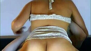 Latina teen cheats with unexpected kiss and fuck 😏