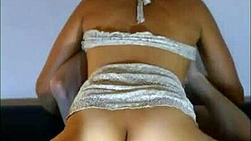 Latina teen cheats with unexpected kiss and fuck 😏