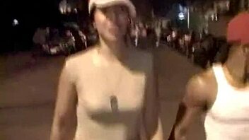 Sweaty college party turned into a wild lesbian orgy