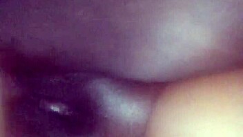 squirt queen close up juicy ebony pussy