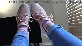 kristys new sneakers fetish 😍