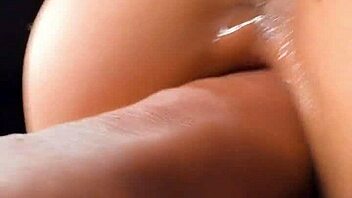 เคยเห็น POV ควยใกล้ๆ แบบนี้ไหม?