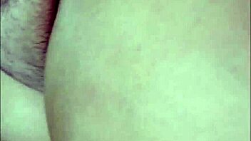 i'm licking my girl's pussy with tongue and muff diving.