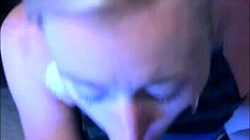 My amateur girlfriend takin' cum shots on her face from big cock