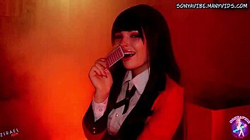 Mary, are you pleasing horny Yumeko with that dildo?