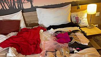 Isabella Feels Sexy Showing Her Tight Body In Lingerie For Leon's TV