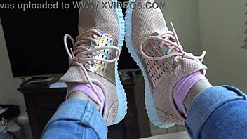 kristys new sneakers fetish 😍