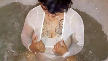 chica cachonda dice, me mojo mucho despues de la paja