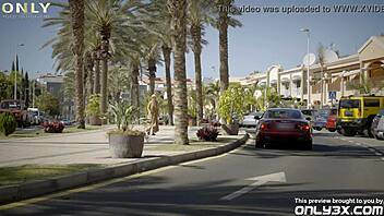 i fuck alyssia kent outdoors hard