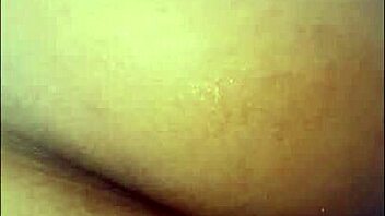 Big ass funk dancer offered her little ass in the park outdoors