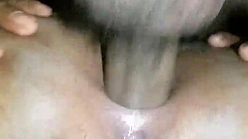 Tight anal action with the hot Mineirinha babe.