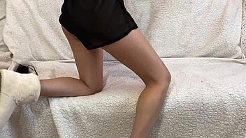 i inserted my anal plug and felt an orgasm.