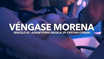 Exclusive Latinas Dancing To Vengase Morena