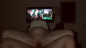 Kdeeziee624 Drills Rae Rae's Wet Pussy Hard