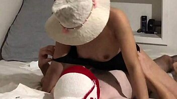 Sipsip riding her boyfriend cowgirl style, what a sexy friend!