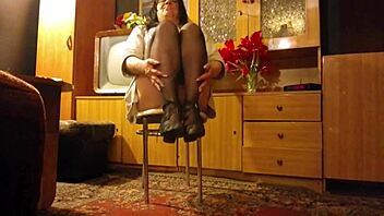 Damn, hot milf Klaudiaamergirl solo is fire