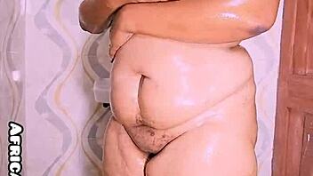 Bath Time Wanna Join Homemade Jerk Off!