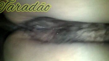 Tirando leite de pica com o cuzinho?