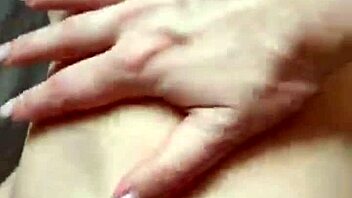 Amatør shemale onanerer og knepper mands røv