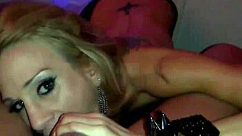 Skinny Pornstar Sarah Jessie Gives Bj In Bathroom With Big Tits